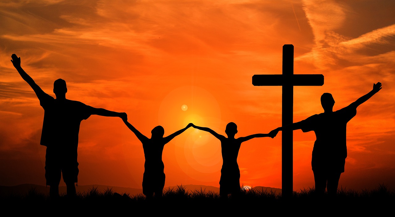 family, cross, faith-4787016.jpg